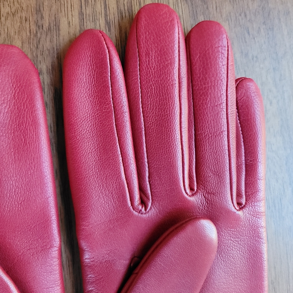 Leather gloves - Picture 9 of 12